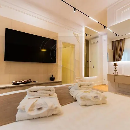 Rosenthal By Kristal Collection Apartment *