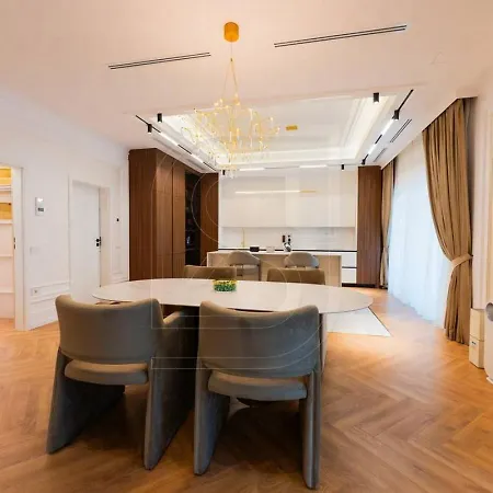 Apartment Rosenthal By Kristal Collection Bucharest